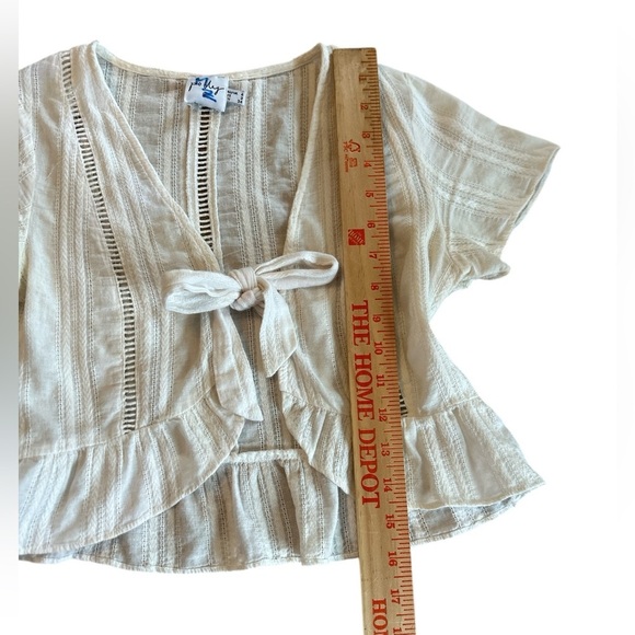 Princess Polly Women’s White Front Tie Short Sleeve Crop Top 100% Cotton Size 2. - Picture 6 of 7